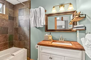 403 S Wc Riles St, Flagstaff, AZ 86001 - Photo 24