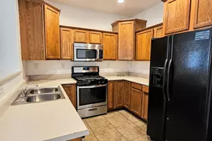 1471 E Payton Wy, Flagstaff, AZ 86001 - Photo 2