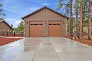 2876 W Burning Tree Dr, Williams, AZ 86046 - Photo 2