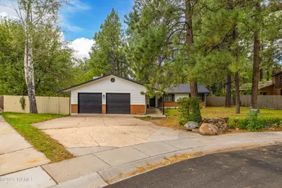 1624 N Aztec Street, Flagstaff, AZ 86001 - Photo 2