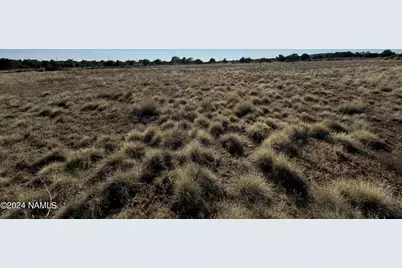 48501 N Double A. Ranch Road, Ash Fork, AZ 86320 - Photo 14