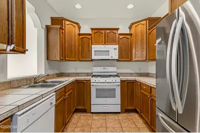 607 W Martys Way, Flagstaff, AZ 86005 - Photo 4