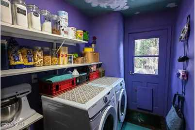 3148 Pioneer Trail, Flagstaff, AZ 86005 - Photo 24