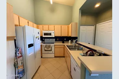 4343 E Soliere Avenue #2017, Flagstaff, AZ 86004 - Photo 4
