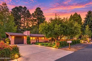 219 S Dunnam St, Flagstaff, AZ 86001 - Photo 1