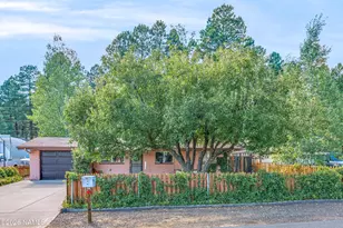 219 S Dunnam St, Flagstaff, AZ 86001 - Photo 32