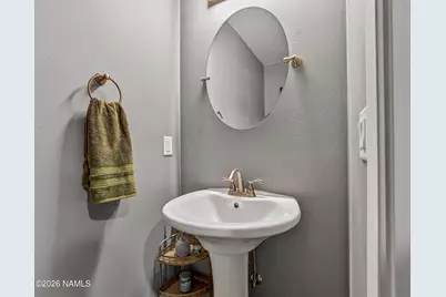 573 Cherokee, Flagstaff, AZ 86005 - Photo 8