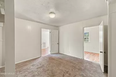 114 E Dupont Avenue, Flagstaff, AZ 86001 - Photo 12