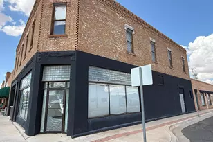122 E 2nd St, Winslow, AZ 86047 - Photo 2