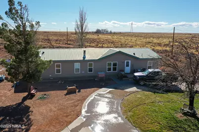 1521 Lx Ranch Road, Holbrook, AZ 86025 - Photo 1