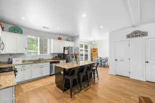 1380 S Talley Ln, Flagstaff, AZ 86001 - Photo 1