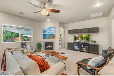 1060 N Pine Cliff Drive, Flagstaff, AZ 86001 - Photo 1