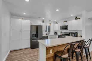 7776 Moonbeam Dr, Flagstaff, AZ 86004 - Photo 1