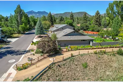 2110 N Crescent Drive, Flagstaff, AZ 86001 - Photo 1