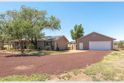 12355 Comstock Drive, Flagstaff, AZ 86004 - Photo 1