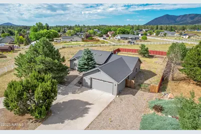 11010 Henry Drive, Flagstaff, AZ 86004 - Photo 1