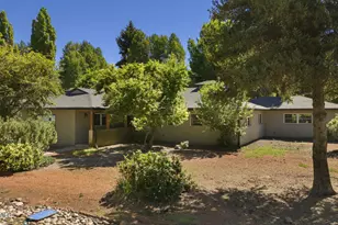 1202 N Navajo Dr, Flagstaff, AZ 86001 - Photo 1