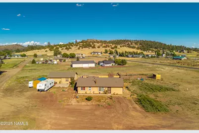 7825 Silver Saddle Road, Flagstaff, AZ 86004 - Photo 1