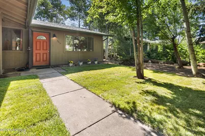 3619 W Mountain Drive, Flagstaff, AZ 86001 - Photo 1
