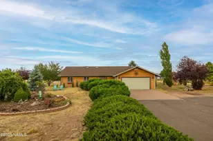10915 Sage Rd, Flagstaff, AZ 86004 - Photo 1