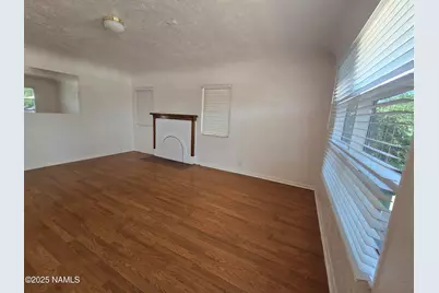 515 W Maple Street, Winslow, AZ 86047 - Photo 1