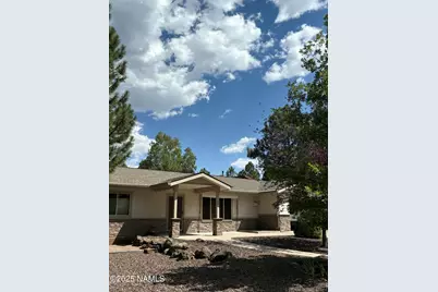 570 N Apollo Way, Flagstaff, AZ 86001 - Photo 1
