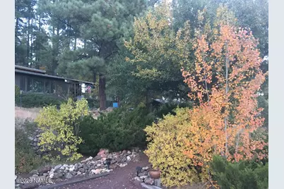 1400 W Cox Avenue, Flagstaff, AZ 86005 - Photo 1