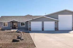 6560 Johnson Ranch Rd, Flagstaff, AZ 86004 - Photo 1