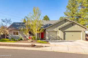 24 E Tranquil Ln, Flagstaff, AZ 86005 - Photo 1