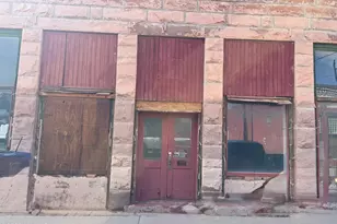 109 N Kinsley Ave, Winslow, AZ 86047 - Photo 1
