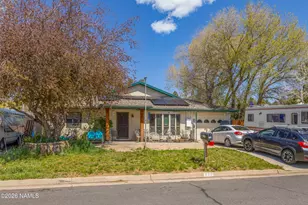 312 E Papago Dr, Flagstaff, AZ 86005 - Photo 1