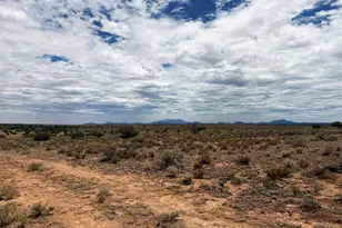 000 W Crystal View Rd, Williams, AZ 86046 - Photo 1