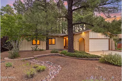 218 N Circle Drive, Flagstaff, AZ 86001 - Photo 1