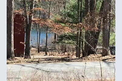 259 Fawn Lake Drive, Hawley, PA 18428 - Photo 4