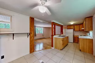 123 Lewis Rd, Milford, PA 18337 - Photo 2