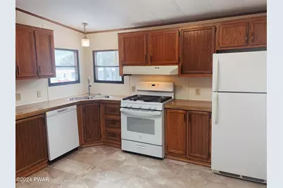 141 Rustic Road, Greentown, PA 18426 - Photo 8