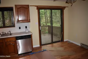 508 Forest Dr, Lords Valley, PA 18428 - Photo 6