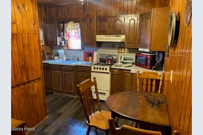 141 Bates Patch Road, Greenfield Twp, PA 18407 - Photo 8