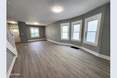 22 Gates, Wilkes-Barre, PA 18702 - Photo 4