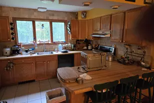 129 Hawk View Dr, Milford, PA 18337 - Photo 2