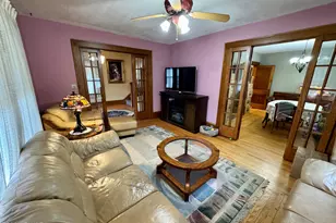 910 Maple Ave, Honesdale, PA 18431 - Photo 28