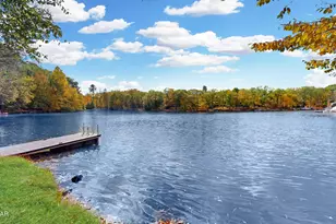 107 S Pond Cir, Dingmans Ferry, PA 18328 - Photo 26