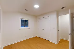 107 S Pond Cir, Dingmans Ferry, PA 18328 - Photo 14