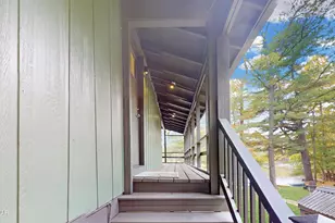 107 S Pond Cir, Dingmans Ferry, PA 18328 - Photo 32