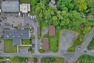 105 Bennett Ave, Milford, PA 18337 - Photo 4