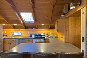 105 Alta Ln, Tafton, PA 18464 - Photo 6