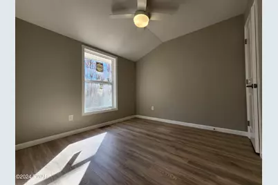 213 Butternut Street, Dingmans Ferry, PA 18328 - Photo 10