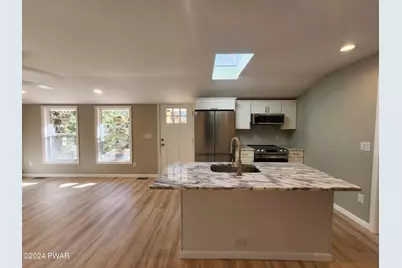 213 Butternut Street, Dingmans Ferry, PA 18328 - Photo 4