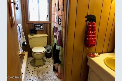 150 Tanglwood Drive, Greentown, PA 18426 - Photo 28