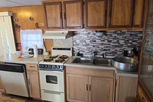 308 Shohola Pkwy S, Shohola, PA 18458 - Photo 18